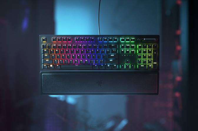 Razer Černá blackwidow v3 - žlutý spínač - us klávesnice N68T61