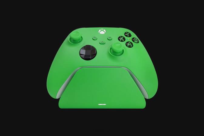 Razer jednu barvu univerzální rychlonabíjecí stojan pro xbox - velocity green řídicí panel N68T168