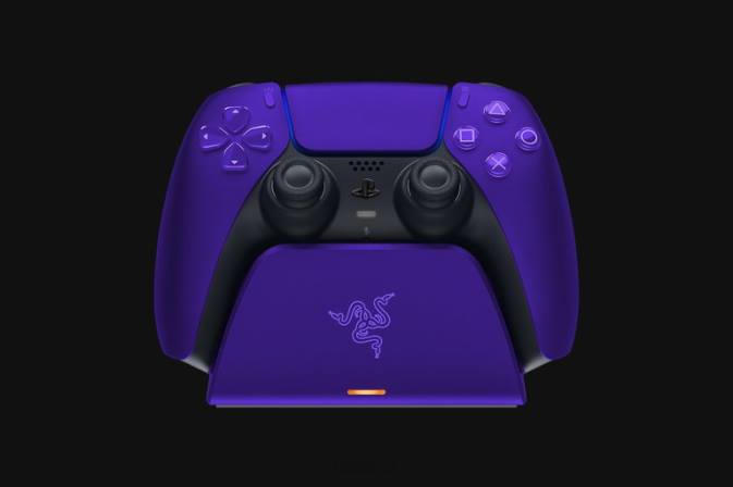 Razer nachový rychlonabíjecí stojan pro ps5 řídicí panel N68T172