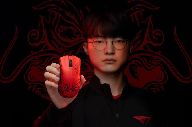 Razer jednu barvu deathadder v3 pro faker edition myši N68T37