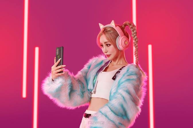 Razer jednu barvu kraken bt - kitty edice tvorba obsahu N68T105